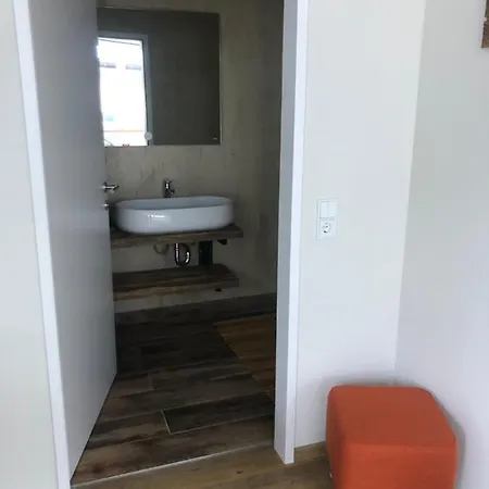 Apartment West Sillian