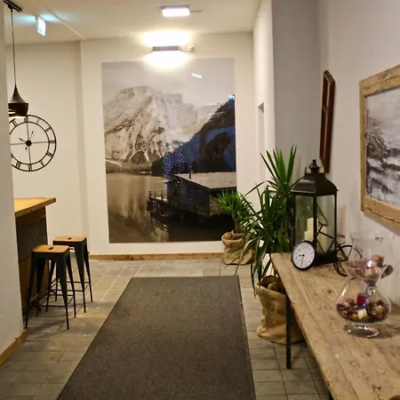 West * Силлиан