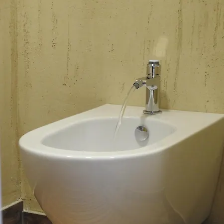 West Апартаменты